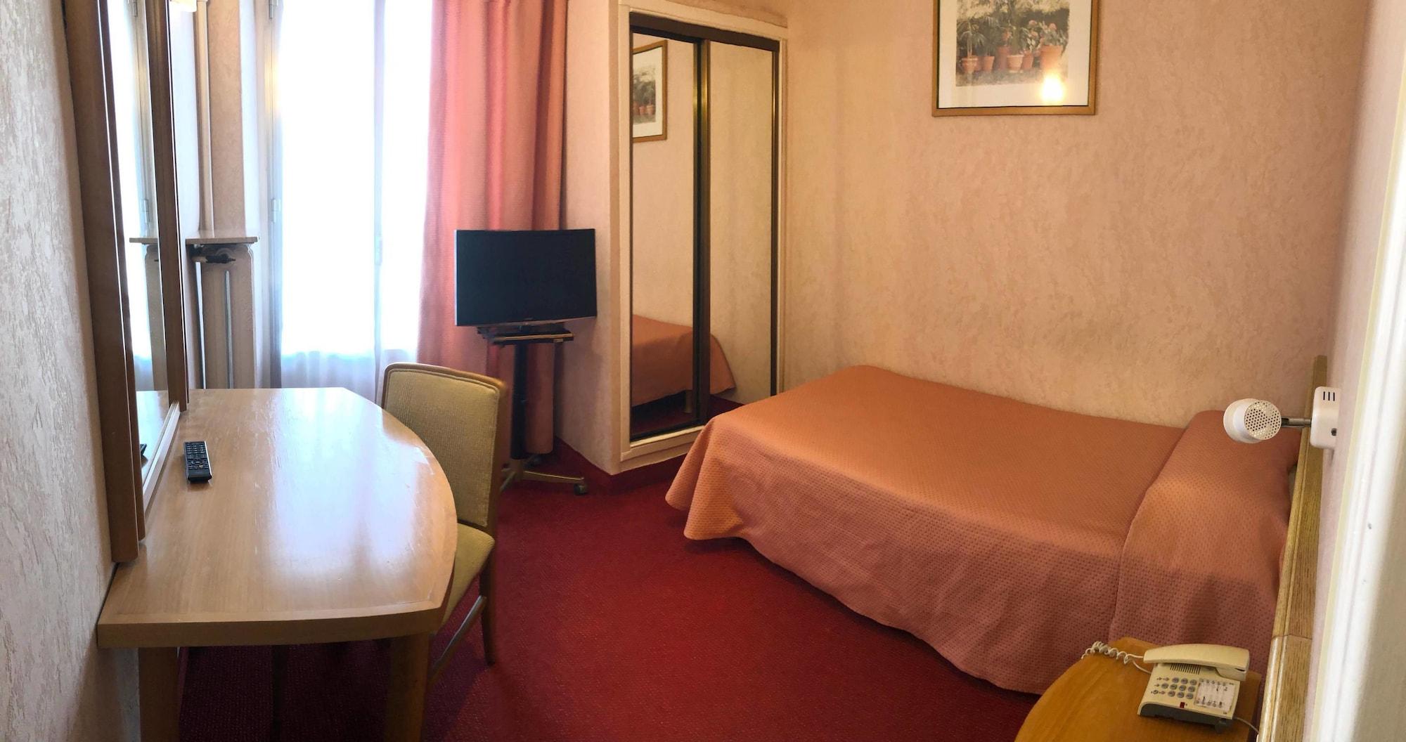Busby Hotel