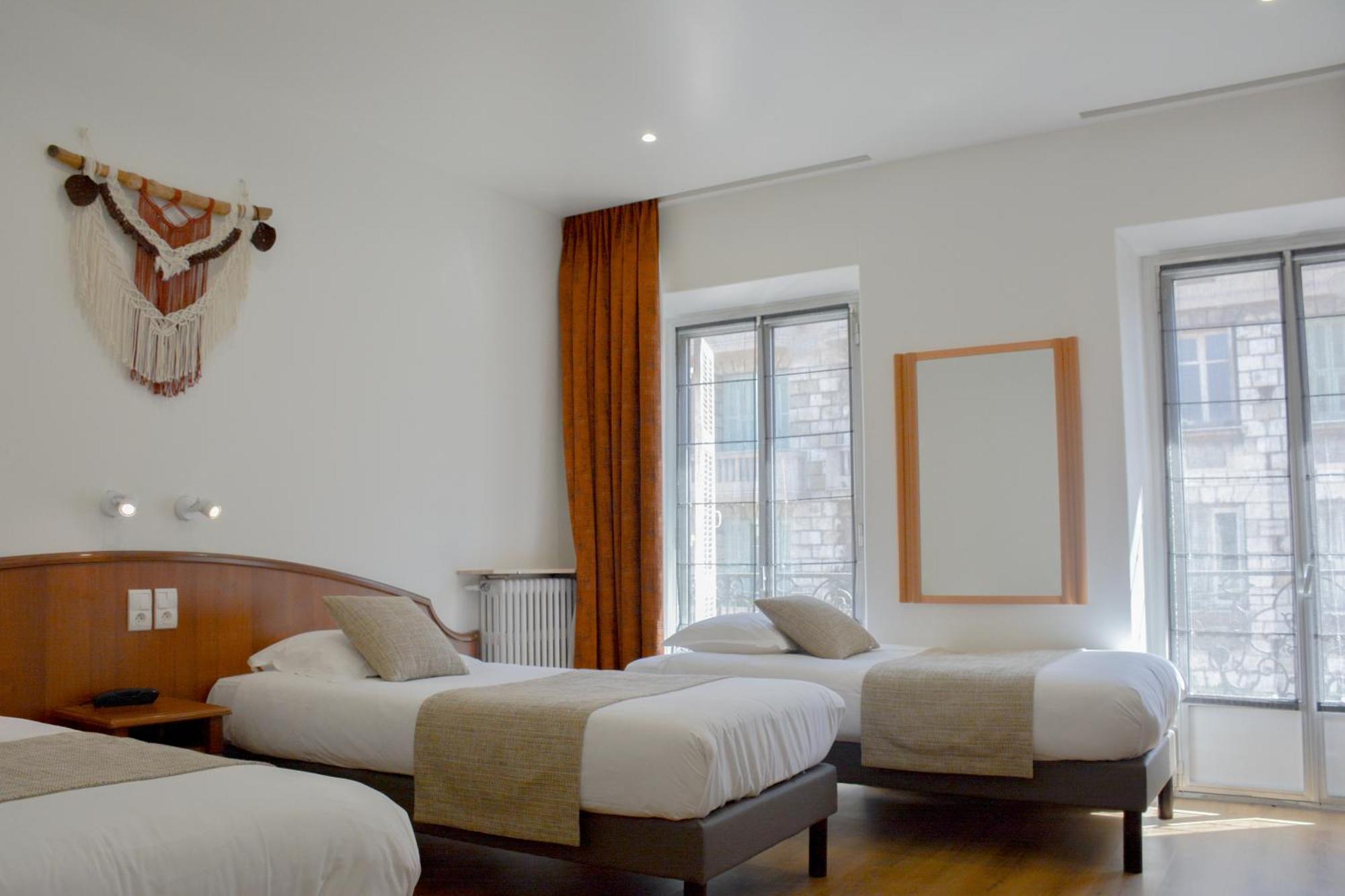 Hotel Busby Nice
