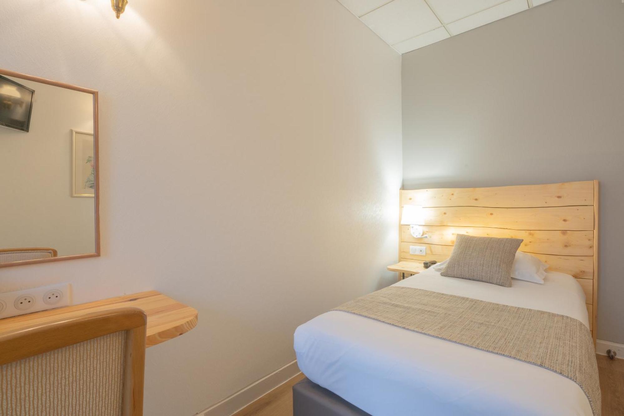Busby Hotel 3*