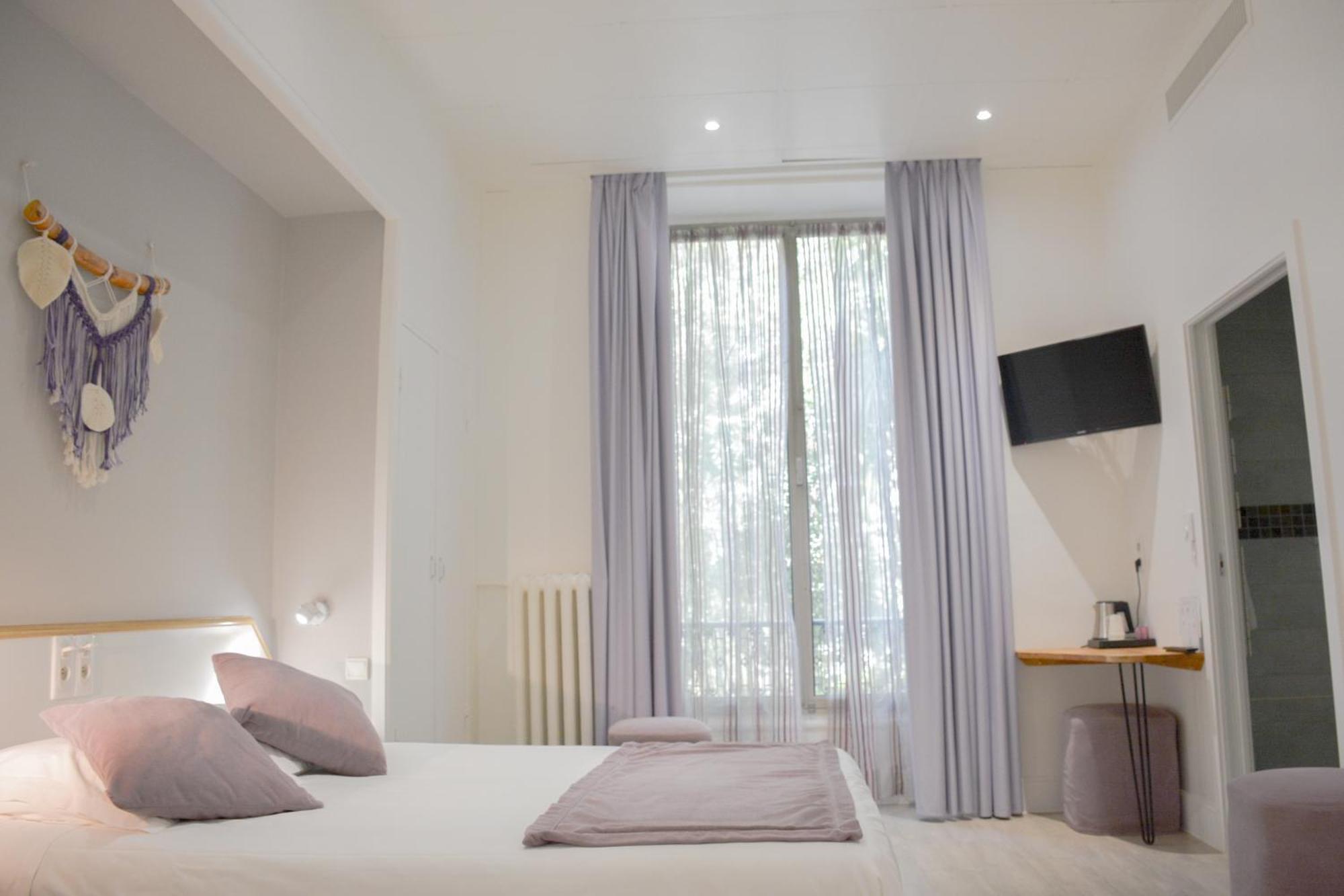Busby Hotel 3*